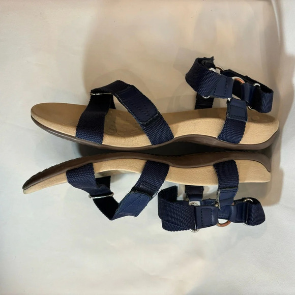 VIONIC Sz 8 Candace Sandals Adjustable Velcro Closure Podiatrist Design Footbed - Picture 4 of 8
